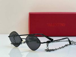 Picture of Valentino Sunglasses _SKUfw55480492fw